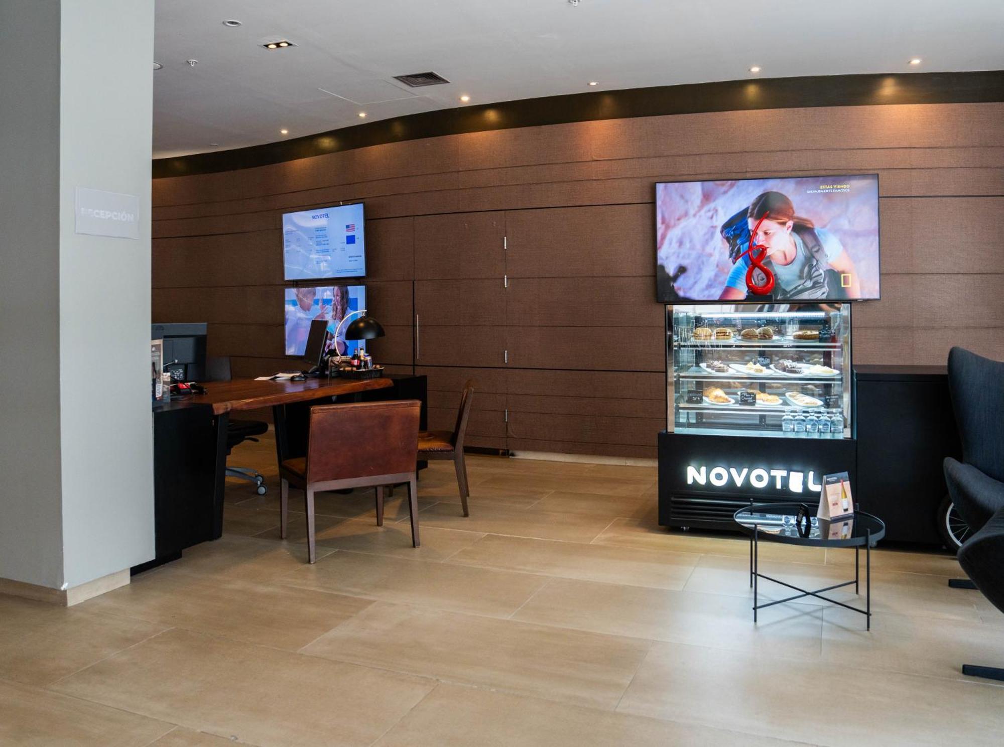 Novotel Lima San Isidro Екстер'єр фото