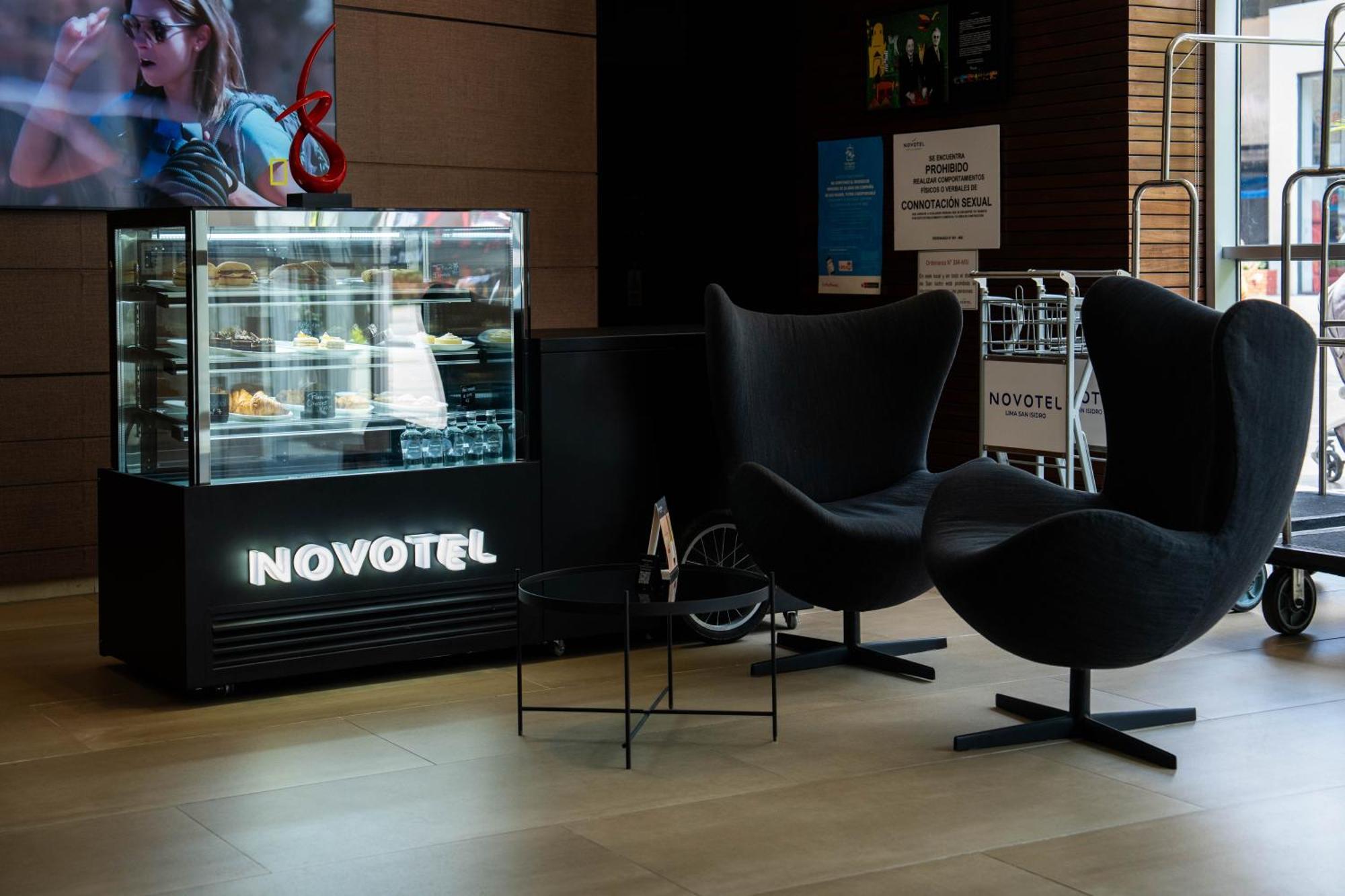 Novotel Lima San Isidro Екстер'єр фото