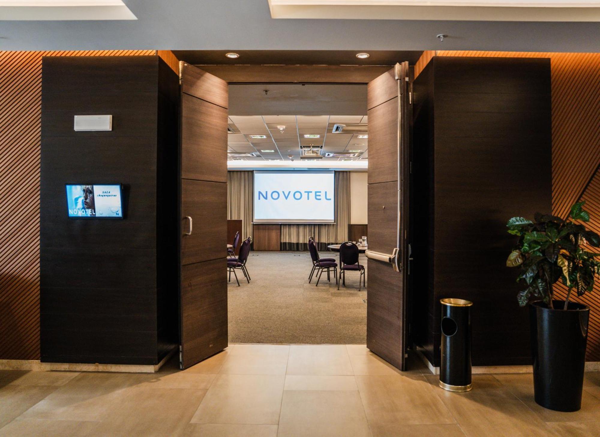 Novotel Lima San Isidro Екстер'єр фото