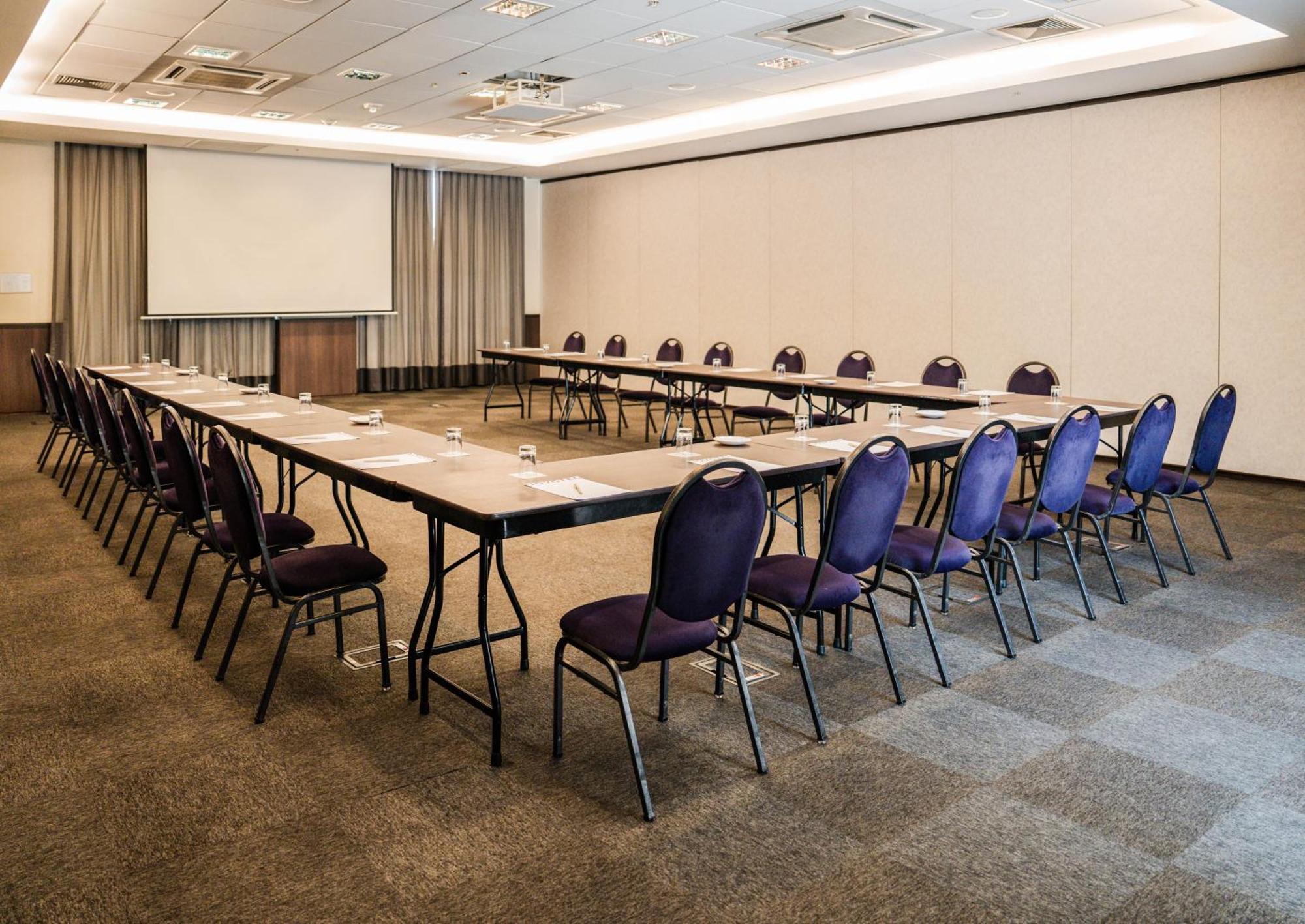 Novotel Lima San Isidro Екстер'єр фото