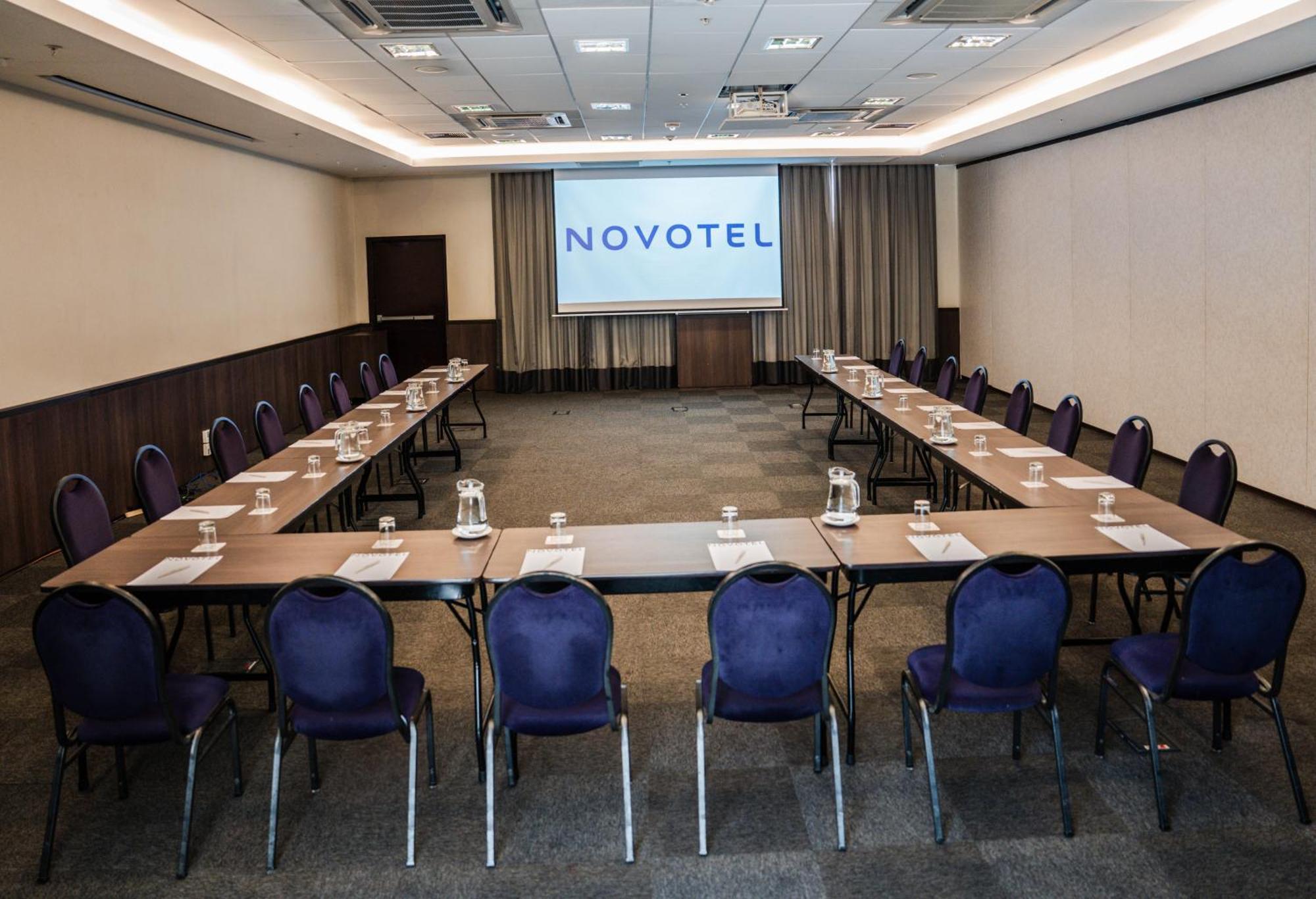 Novotel Lima San Isidro Екстер'єр фото