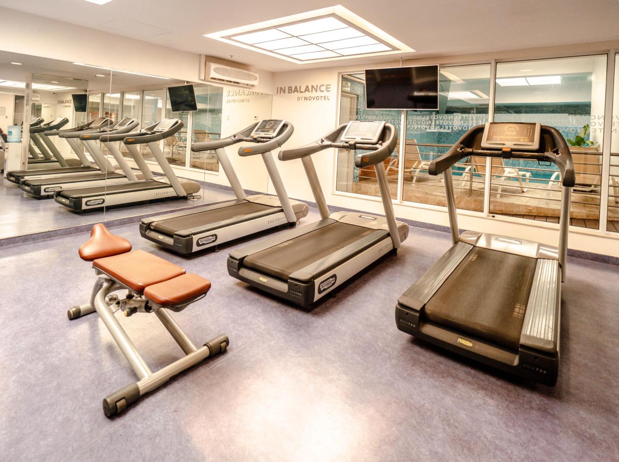 Novotel Lima San Isidro Екстер'єр фото