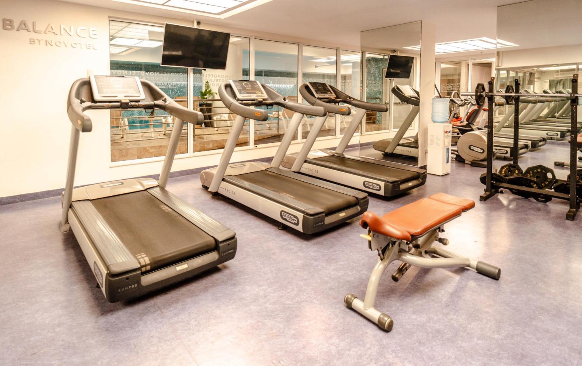 Novotel Lima San Isidro Екстер'єр фото